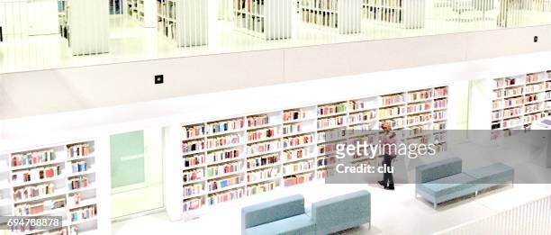 public library of stuttgart, germany - stadtbibliothek - kreativität imagens e fotografias de stock