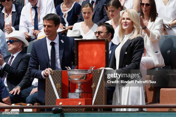 Actress Nicole Kidman and Co-chairman of the Organizing committee of the Olympic Games of Paris 2024 and Canoe Olympic champion Tony Estanguet...