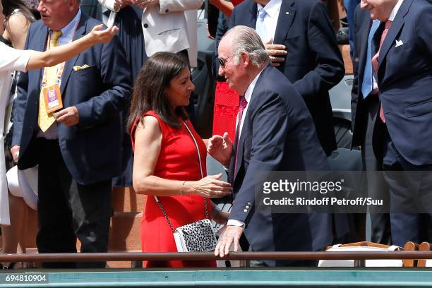 Mayor of Paris Anne Hidalgo and Former King of Spain Juan Carlos 1er attend the Men Final of the 2017 French Tennis Open - Day Fithteen at Roland...