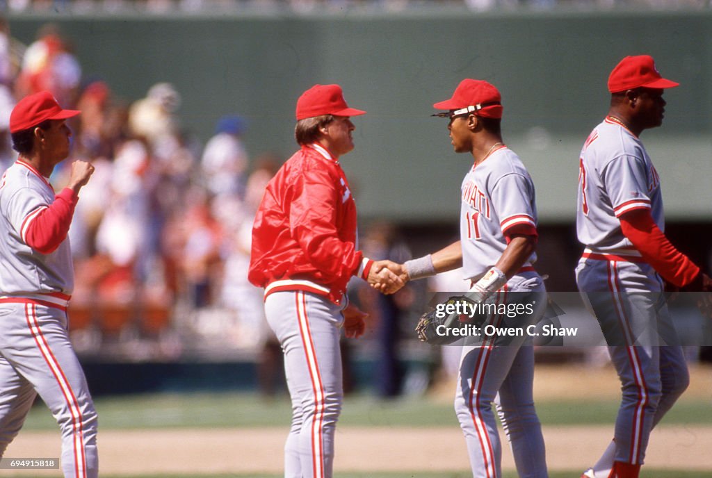Red Roses Manager Pete Rose manager of the Cincinnati Reds congratulates team after a ...