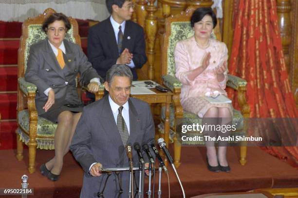 Brazilian President Fernando Henrique Cardoso addresses at an Upper House plenary session at the Diet building on March 14, 1996 in Tokyo, Japan.