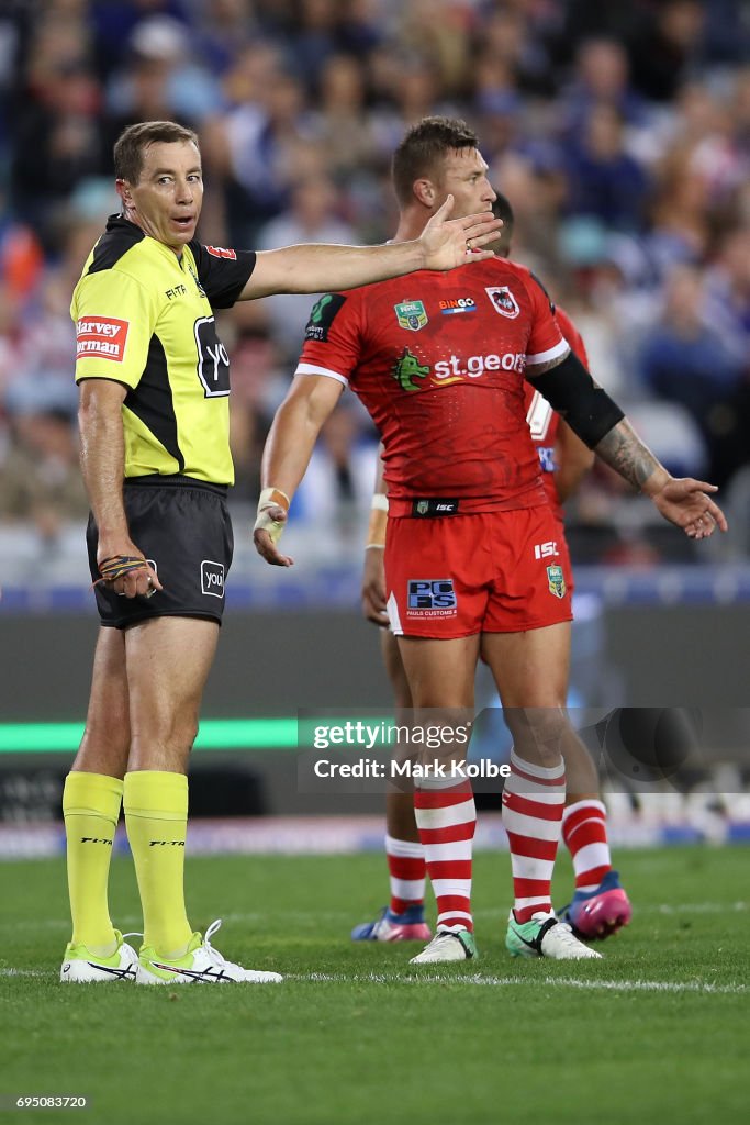 NRL Rd 14 - Bulldogs v Dragons