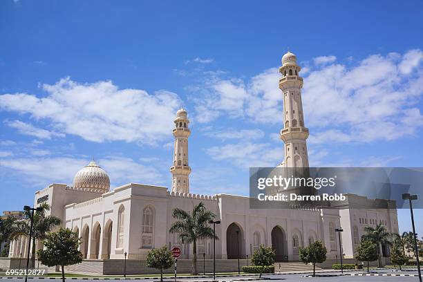 sultan qaboos mosque, salalah, oman - salalah stock pictures, royalty-free photos & images