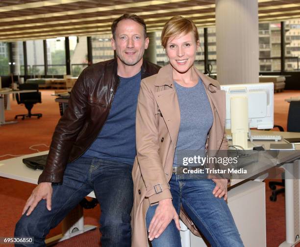 Wotan Wilke Moehring and Franziska Weisz during the 'Dunkle Zeiten' NDR Tatort Photo Call at ERGO-Versicherung on June 12, 2017 in Hamburg, Germany.