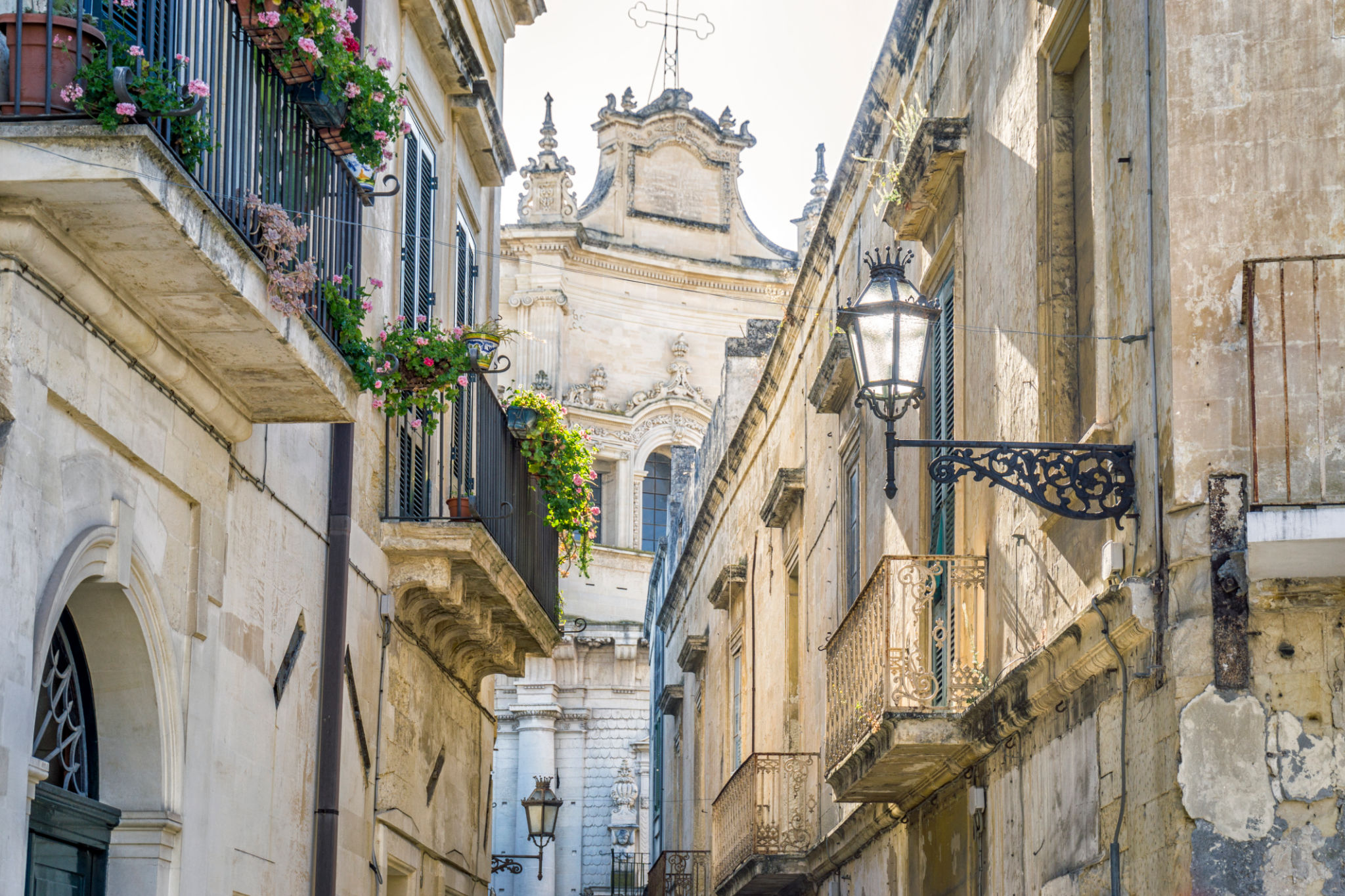 lecce streets