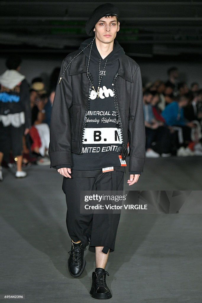 Maison Mihara Yasuhiro - Runway - LFWM June 2017