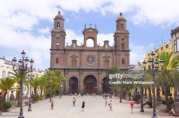 santa ana cathedral, las palmas. - las palmas cathedral stock pictures, royalty-free photos & images