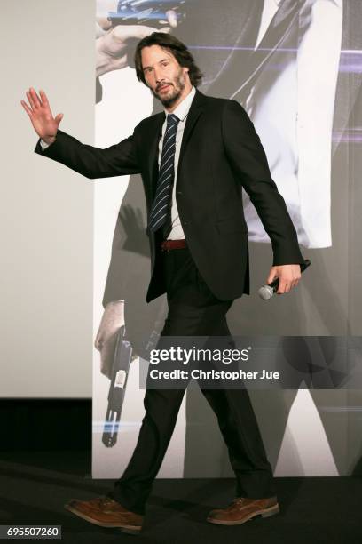 Keanu Reeves attends the Japan premiere of 'John Wick: Chapter 2' at Roppongi Hills on June 13, 2017 in Tokyo, Japan.