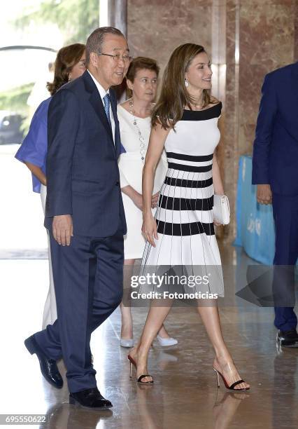 Queen Letizia of Spain and Ban Ki-moon attend the 2017 UNICEF Awards ceremony at the CSIC on June 13, 2017 in Madrid, Spain.