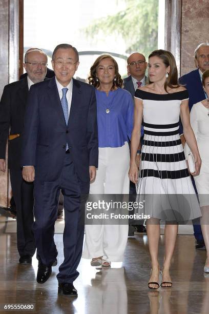 Queen Letizia of Spain and Ban Ki-moon attend the 2017 UNICEF Awards ceremony at the CSIC on June 13, 2017 in Madrid, Spain.