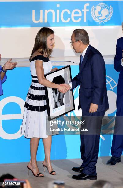 Queen Letizia of Spain delivers a 2017 UNICEF Award to Ban Ki-moon at the CSIC on June 13, 2017 in Madrid, Spain.