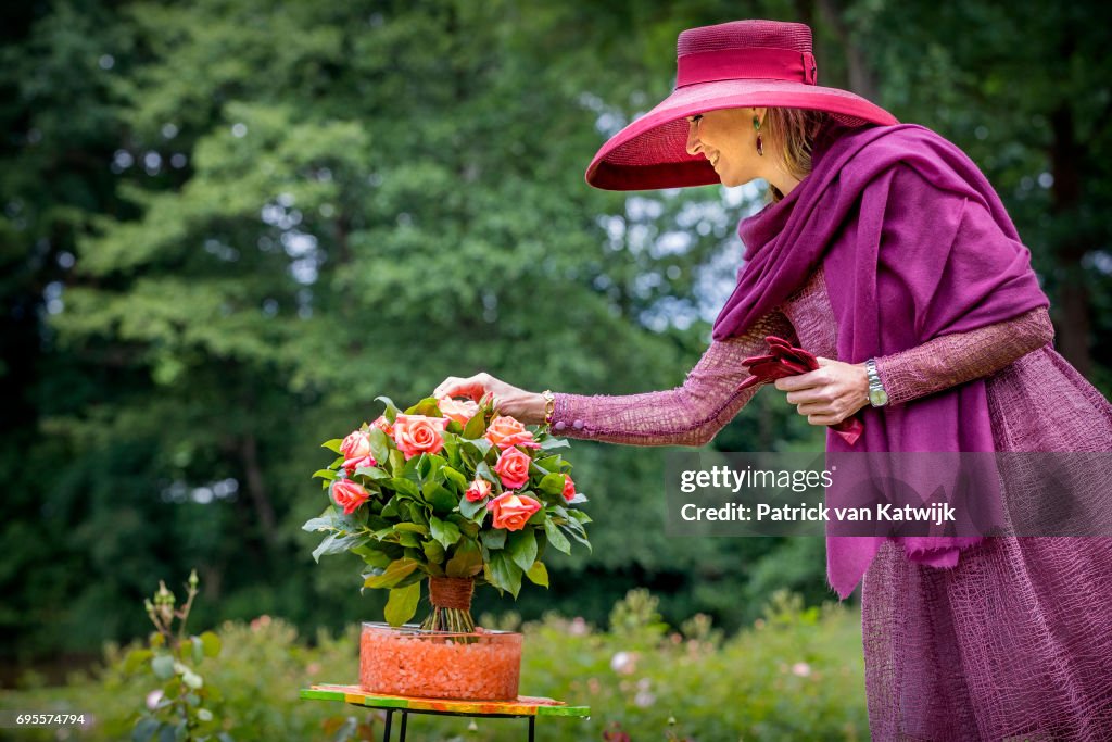 Queen Maxima Of The Netherlands Visits A Rosarium And Presents Their New Rose In Winschoten