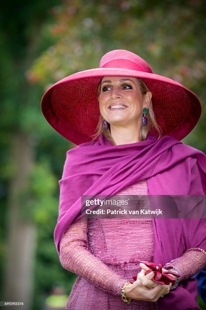 Queen Maxima Of The Netherlands Visits A Rosarium And Presents Their New Rose In Winschoten