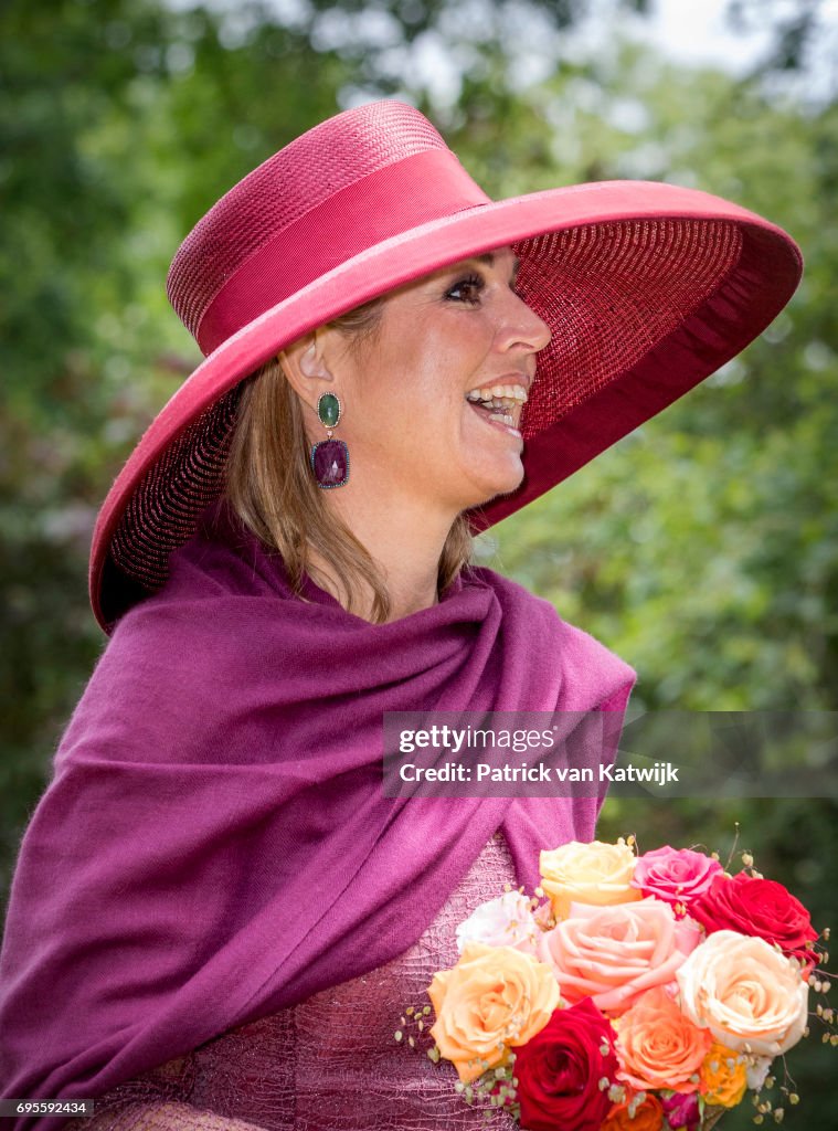 Queen Maxima Of The Netherlands Visits A Rosarium And Presents Their New Rose In Winschoten