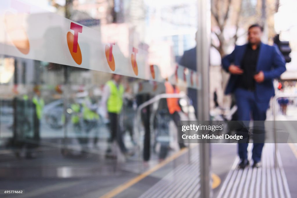 Telstra Set To Cut Hundreds Of Jobs To Account For Expected NBN Deficit