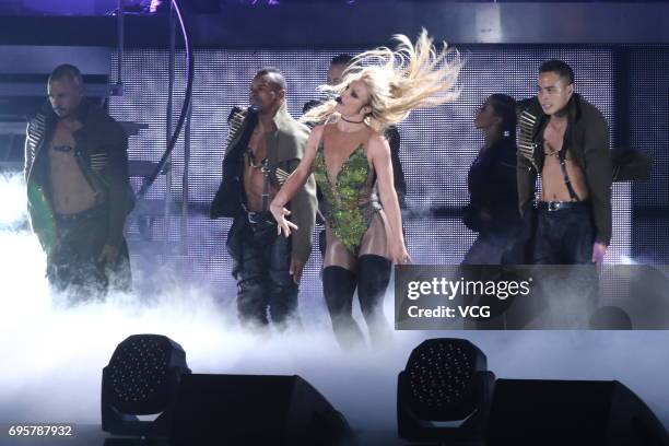 Britney Python Concert Britney Spears In Concert Photos and Premium High Res Pictures - Getty ...