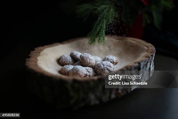 christmas in glr - puderzucker stock pictures, royalty-free photos & images