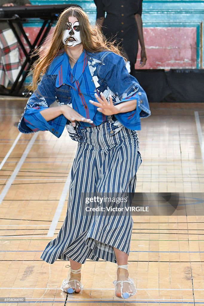 Vivenne Westwood - Runway - LFWM June 2017