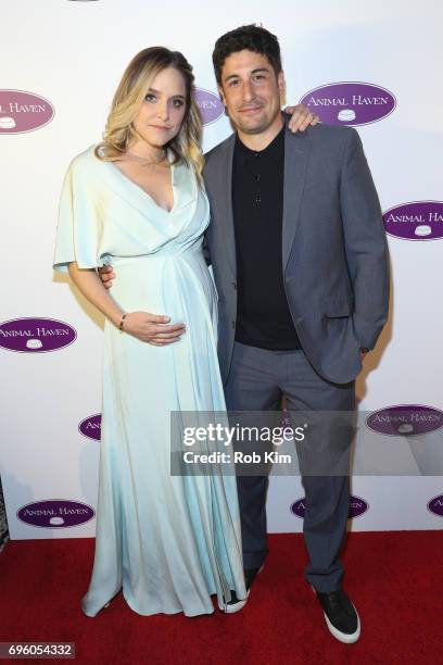 Actors Jenny Mollen and Jason Biggs attend the Animal Haven 50th Anniversary Gala at Capitale on June 14, 2017 in New York City.