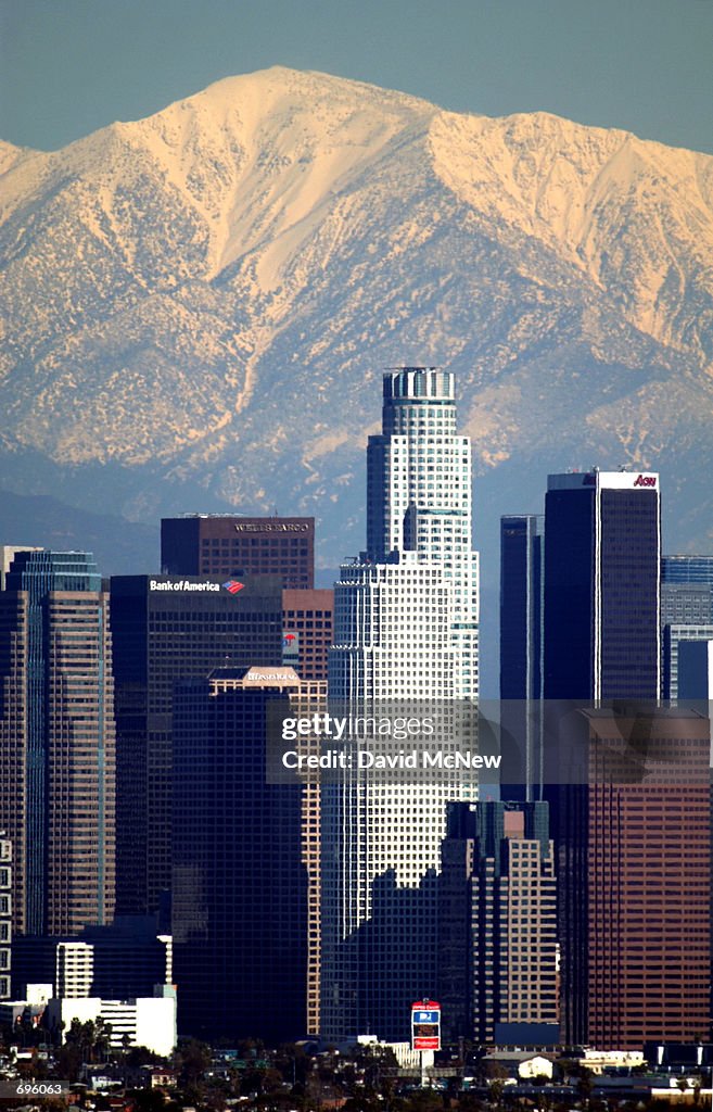 Storm Leaves Snowy Backdrop for Los Angeles