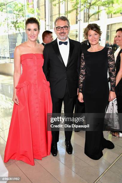 Elizabeth Musmanno, Marc Puig and his wife attend the 2017 Fragrance Foundation Awards Presented By Hearst Magazines at Alice Tully Hall on June 14,...