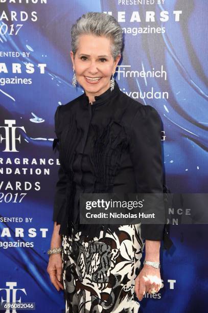 Anne Gottlieb attends the 2017 Fragrance Foundation Awards Presented By Hearst Magazines at Alice Tully Hall on June 14, 2017 in New York City.
