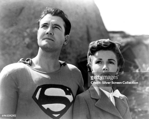Actors George Reeves as Superman/Clark Kent and Phyllis Coates as Lois Lane in the American television series 'Adventures of Superman', circa 1952.