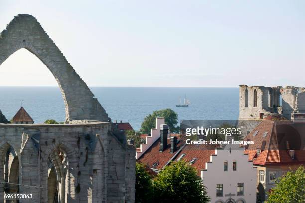 buildings at sea - gotland sweden stock pictures, royalty-free photos & images