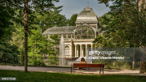 view of the crystal palace, retiro park (madrid) - parque del buen retiro bildbanksfoton och bilder