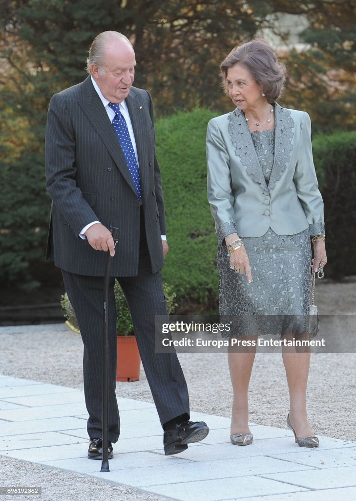 Dialogue Association Pays Homage to King Juan Carlos