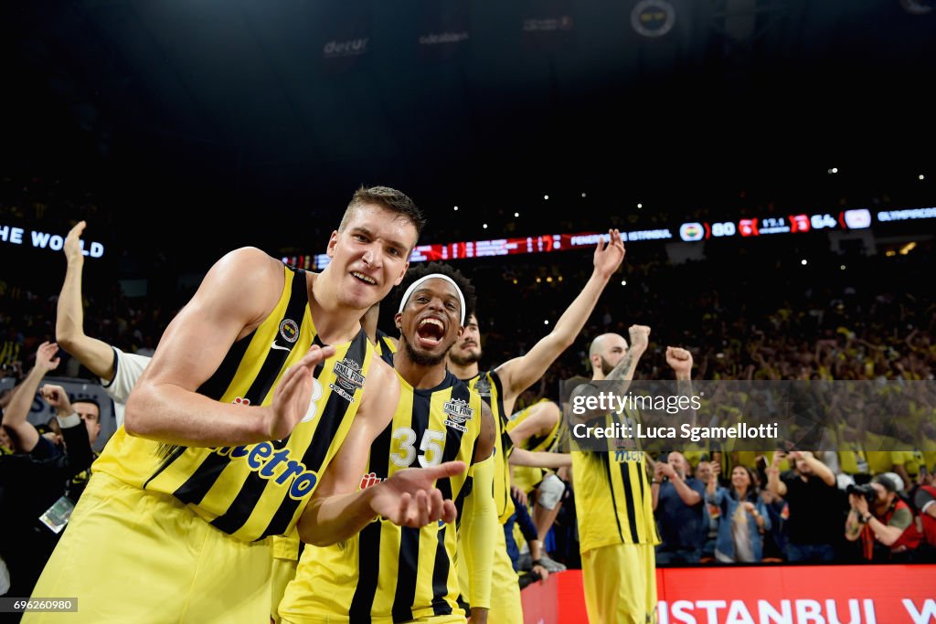 Fenerbahce Istanbul v Olympiacos Piraeus - Championship Game 2017 Turkish Airlines EuroLeague Final Four