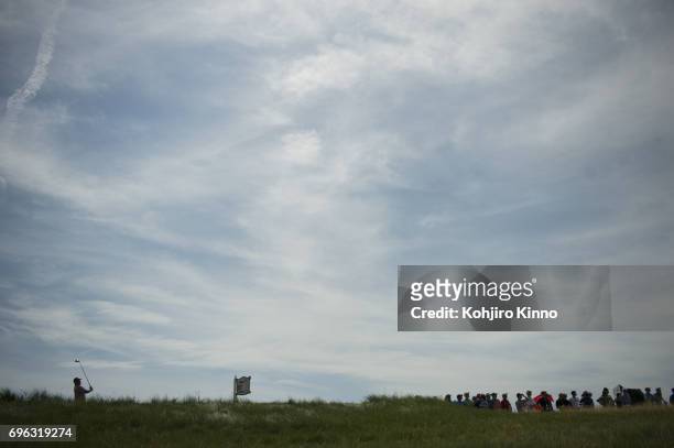 Overall view of Jason Dufner in action, drive on No 12 tee during Wednesday practice at Erin Hills GC. Hartford, WI 6/14/2017 CREDIT: Kohjiro Kinno