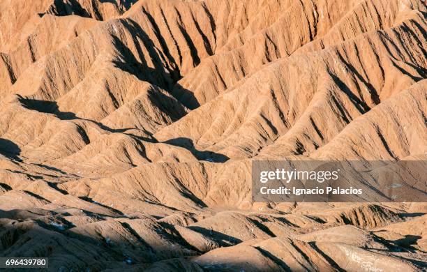 valle de la muerte at sunset, atacama desert - valle de la muerte stock pictures, royalty-free photos & images