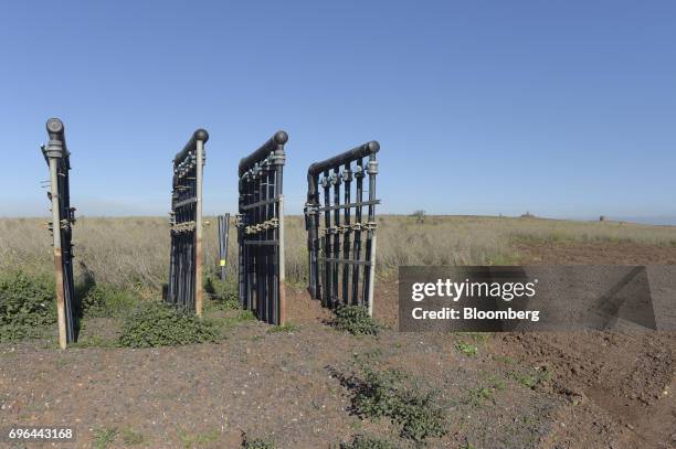 Andfill 77 Landfill Gas Well Stock Photos, High-Res Pictures, and Images ...