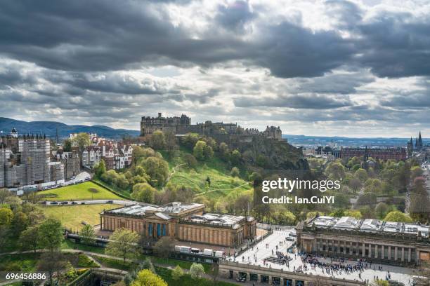 edinburgh castle, scotland - edinburgh castle stock pictures, royalty-free photos & images