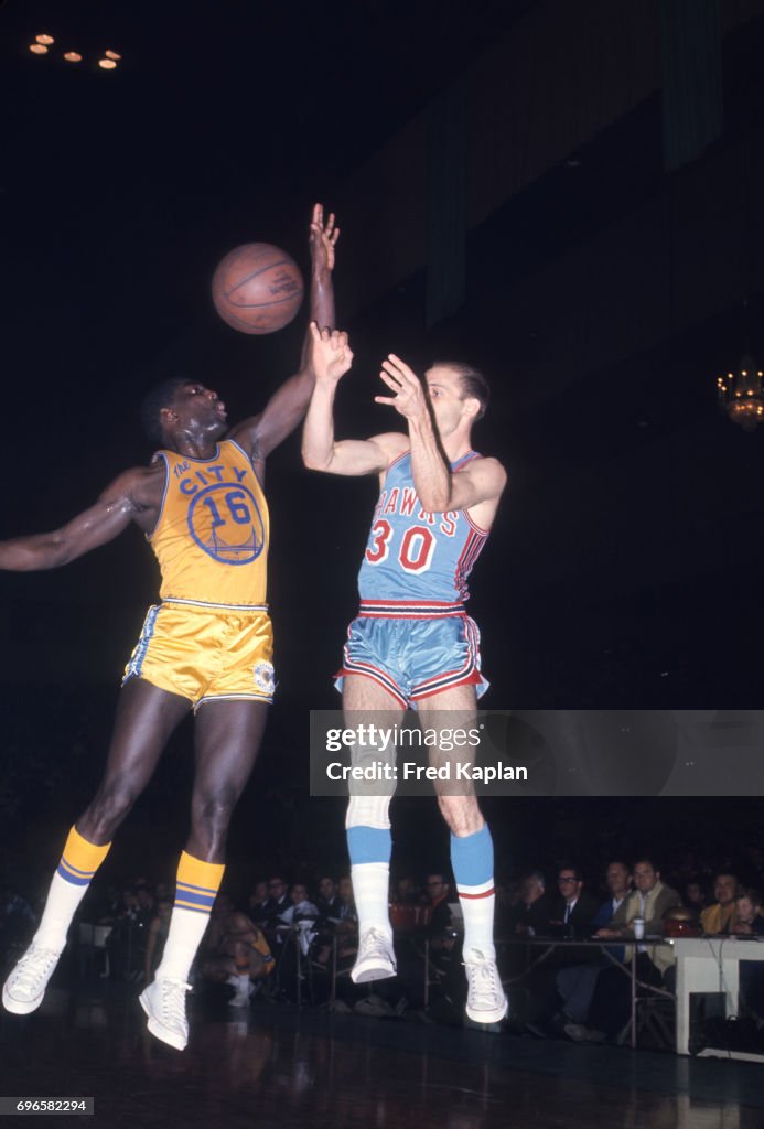 San Francisco Warriors vs St. Louis Hawks