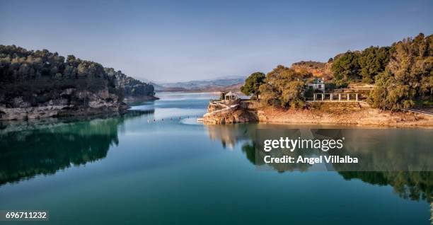 dam count of guadalhorce - caminito del rey fotografías e imágenes de stock