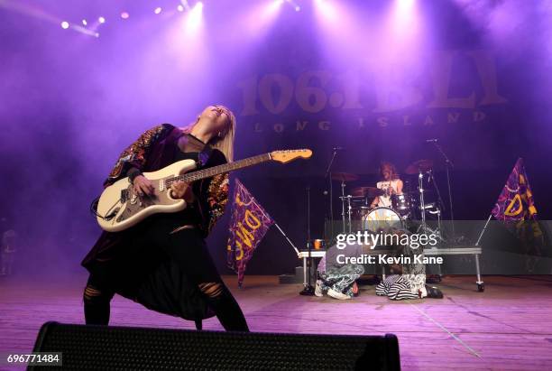 Perform on stage during the 2017 BLI Summer Jam at Nikon at Jones Beach Theater on June 16, 2017 in Wantagh, New York.