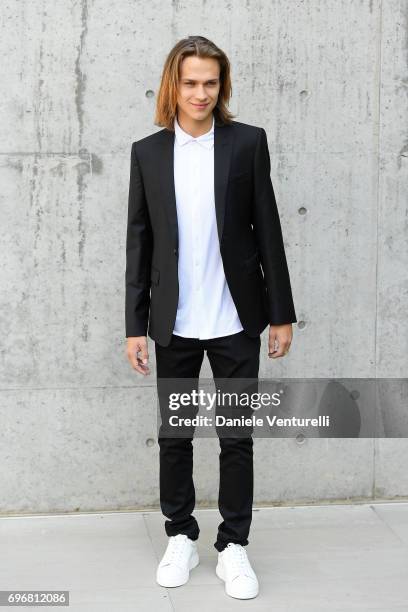 Saul Nanni attends the Emporio Armani show during Milan Men's Fashion Week Spring/Summer 2018 on June 17, 2017 in Milan, Italy.