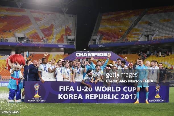 England players celebrate with the trophy during the FIFA U-20 World Cup Korea Republic 2017 Final match between Venezuela and England at Suwon World...