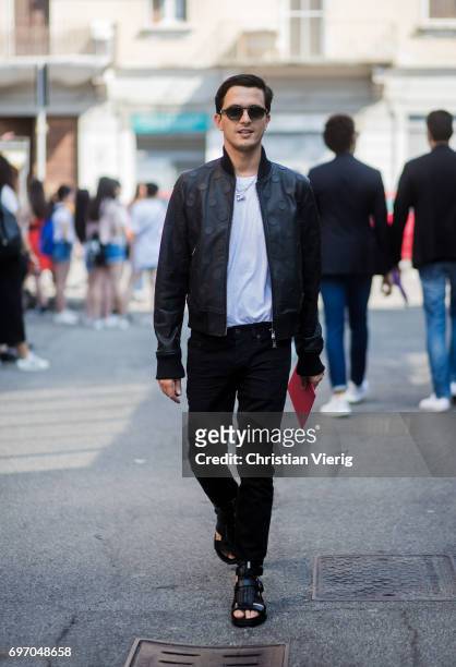 Alessandro Enriquez is seen outside Diesel during Milan Men's Fashion Week Spring/Summer 2018 on June 17, 2017 in Milan, Italy.
