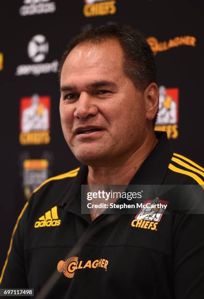 Stephen Rennell Stephen Rennie Photos and Premium High Res Pictures - Getty Images