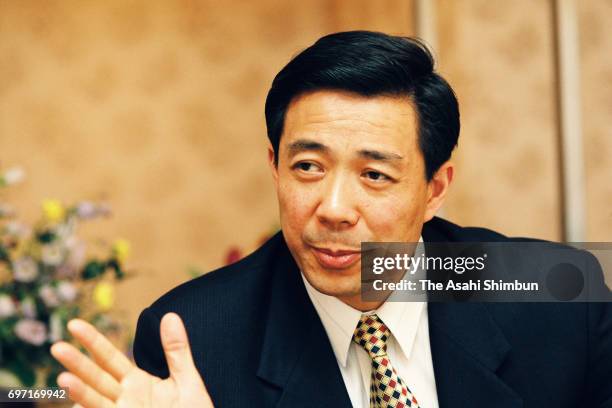 Dalian Mayor Bo Xilai speaks during the Asahi Shimbun interview on April 28, 1995 in Tokyo, Japan.