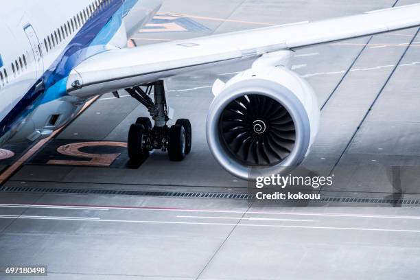 Close Up Of Aircraft Feathers And Turbines, Foto de stock