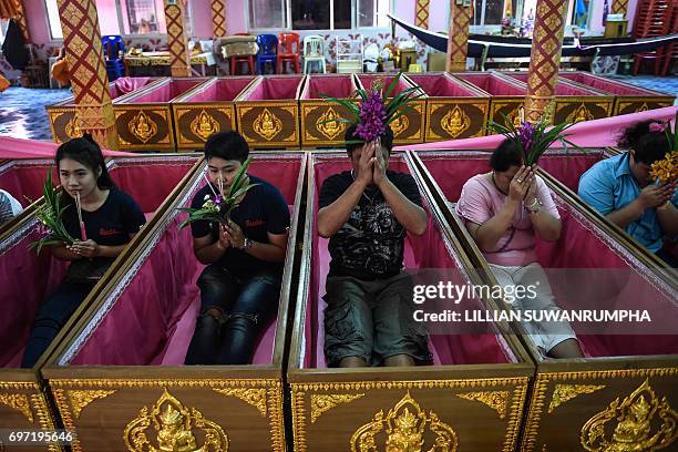 Reserection Ritual 14,657 A Resurrection Photos & High Res Pictures - Getty Images