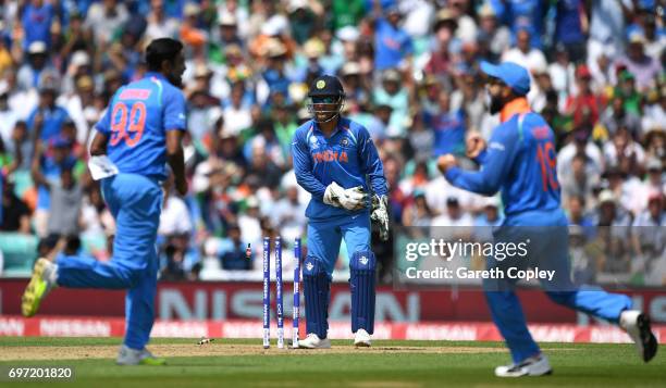Azhar Rind Ada 193 India Azhar Ali Stock Photos, High-Res Pictures, and Images - Getty ...