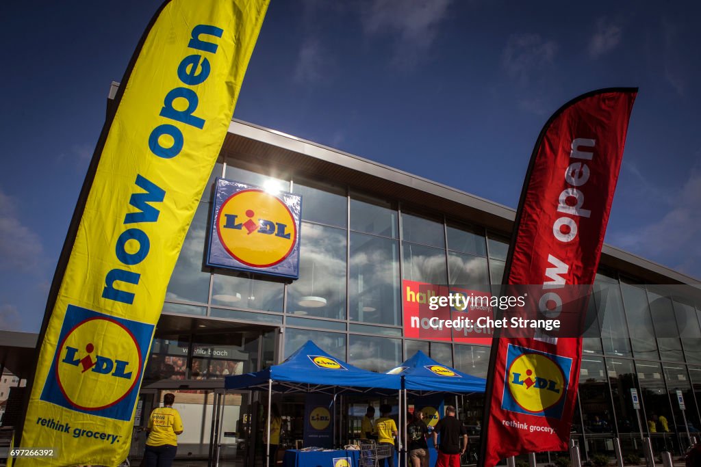 German Grocer Lidl Open Stores In U.S.