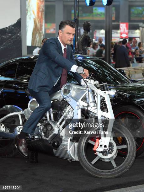 Josh Duhamel attends the global premiere of "Transformers: The Last Knight" at Cineworld Leicester Square on June 18, 2017 in London, England.