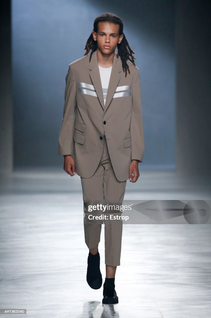 Neil Barrett - Runway - Milan Men's Fashion Week Spring/Summer 2018