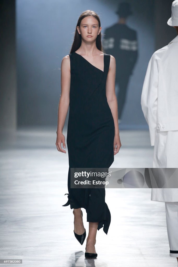 Neil Barrett - Runway - Milan Men's Fashion Week Spring/Summer 2018